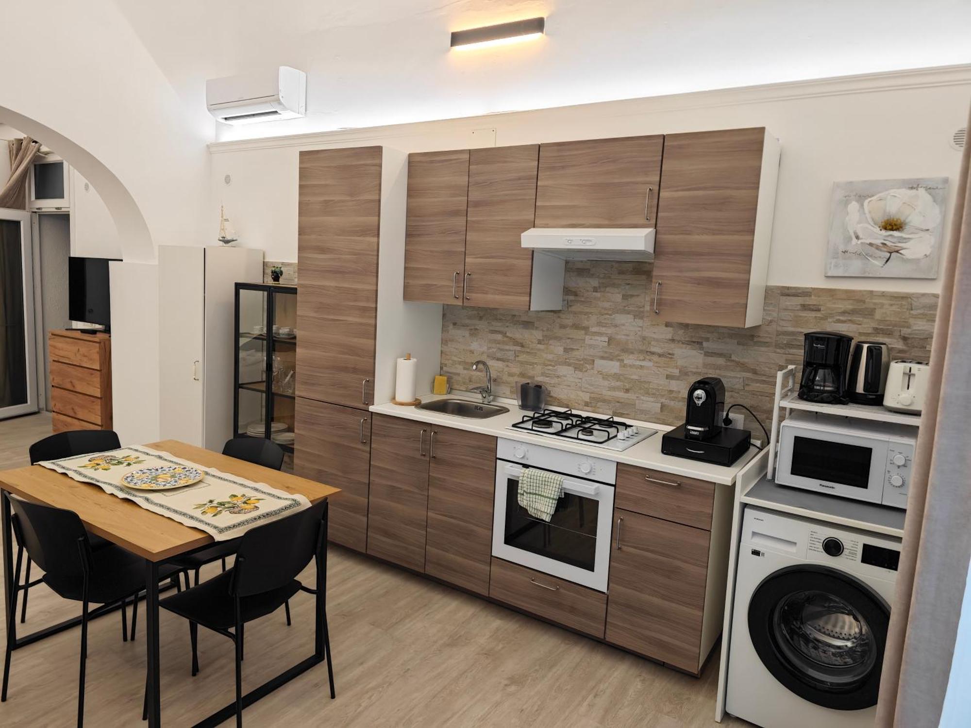 Piazza Vittorio Apartment
